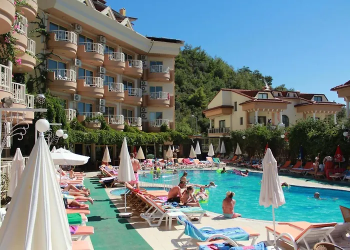 Hotell Grand Faros 4*