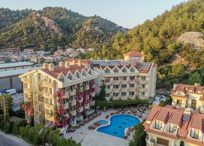 Grand Faros Hotell