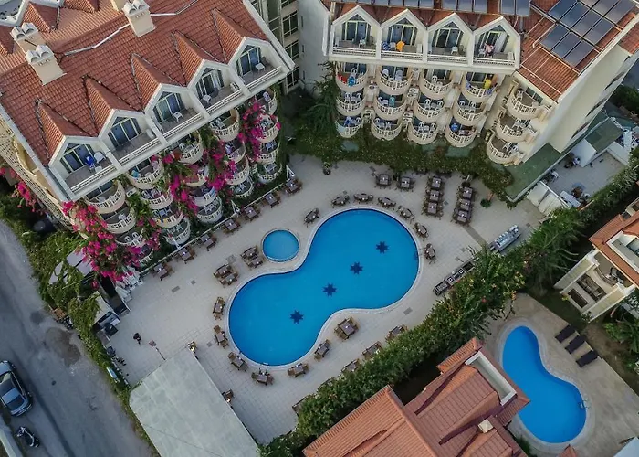 Grand Faros Hotel 4*