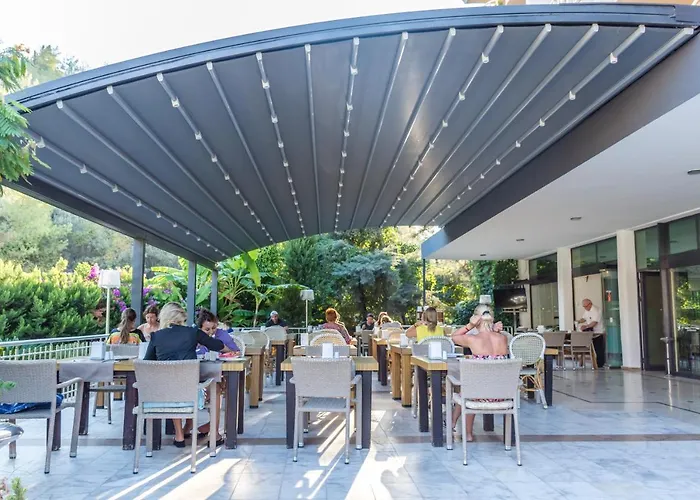 Hotel Grand Faros