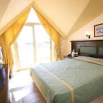 Grand Faros Hotel