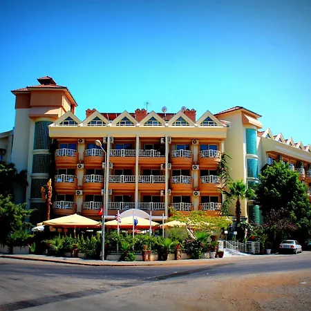Grand Faros Hotell 4*
